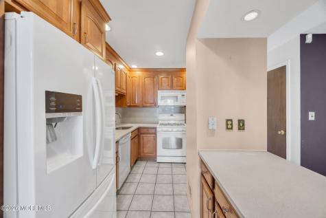 1 Chelsea Court Parlin NJ 08859