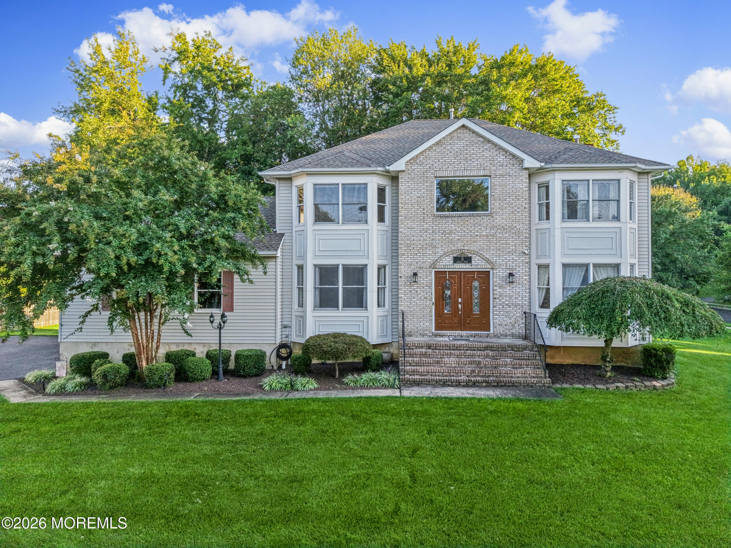11 Camelot Drive Monroe NJ 08831