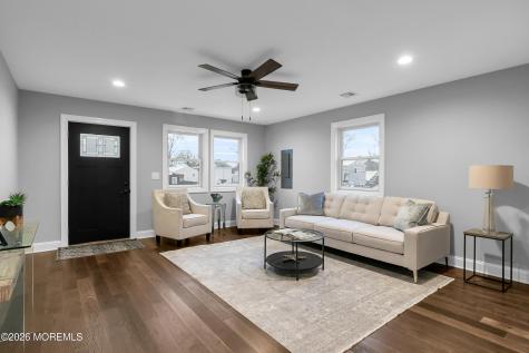 723 Monmouth Parkway North Middletown NJ 07748