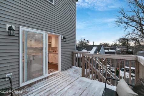 723 Monmouth Parkway North Middletown NJ 07748