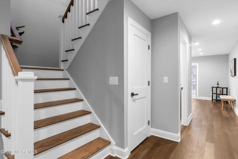 723 Monmouth Parkway North Middletown NJ 07748