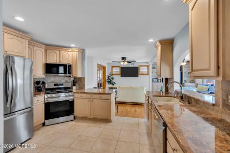 902 Meadow Lark Drive Lanoka Harbor NJ 08734
