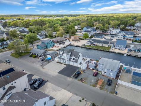 902 Meadow Lark Drive Lanoka Harbor NJ 08734