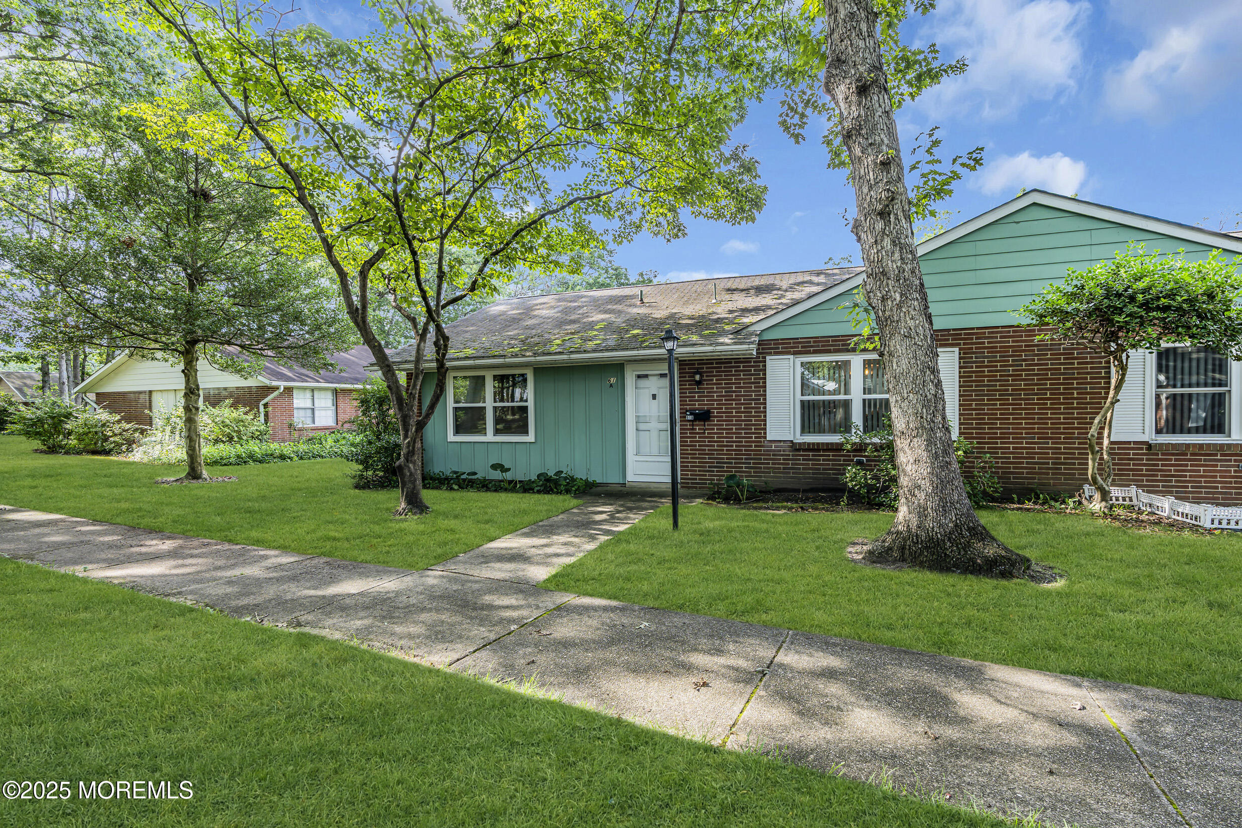61 Buckingham Drive Lakewood NJ 08701
