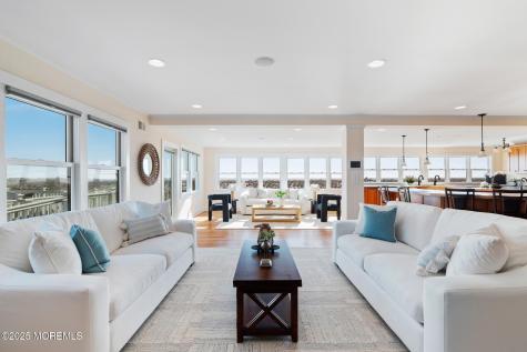 409 East Avenue Bay Head NJ 08742