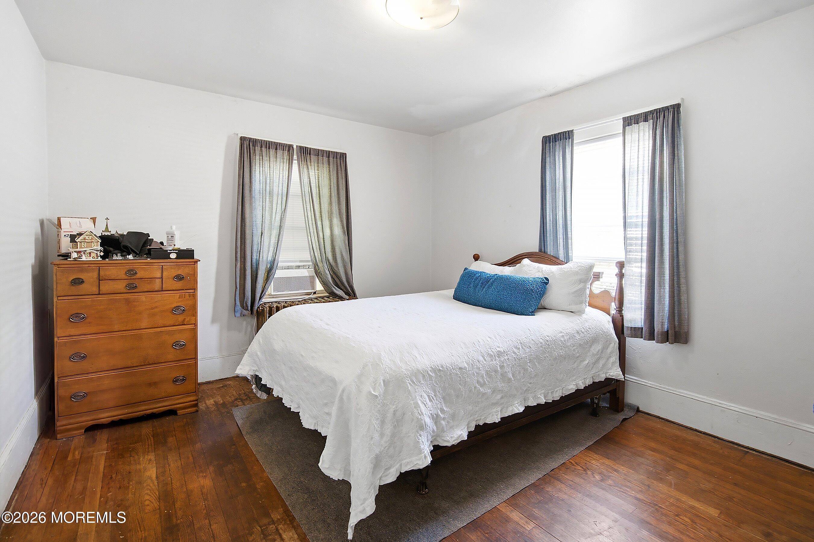 27 Windsor Court Neptune City NJ 07753