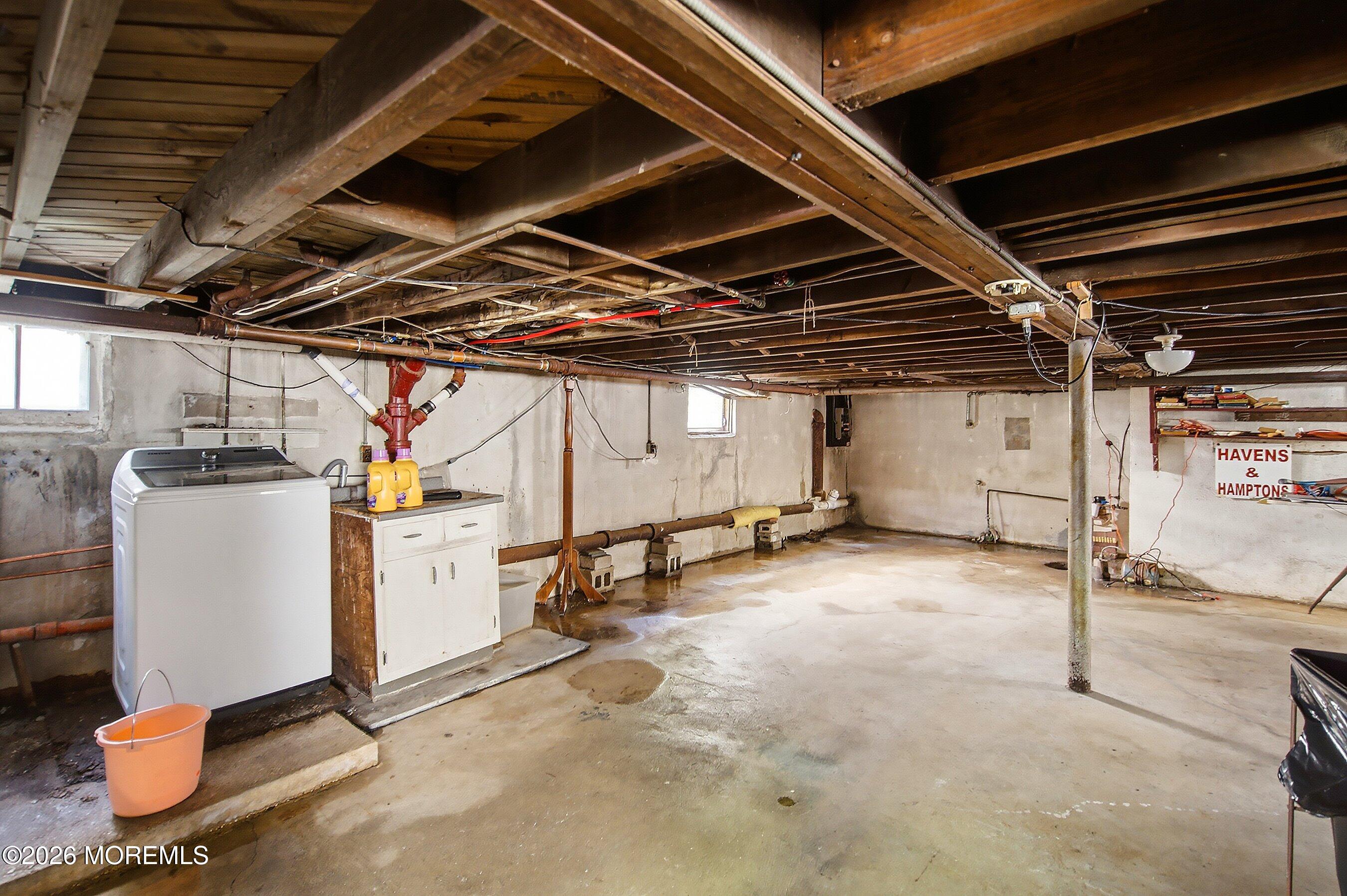 27 Windsor Court Neptune City NJ 07753