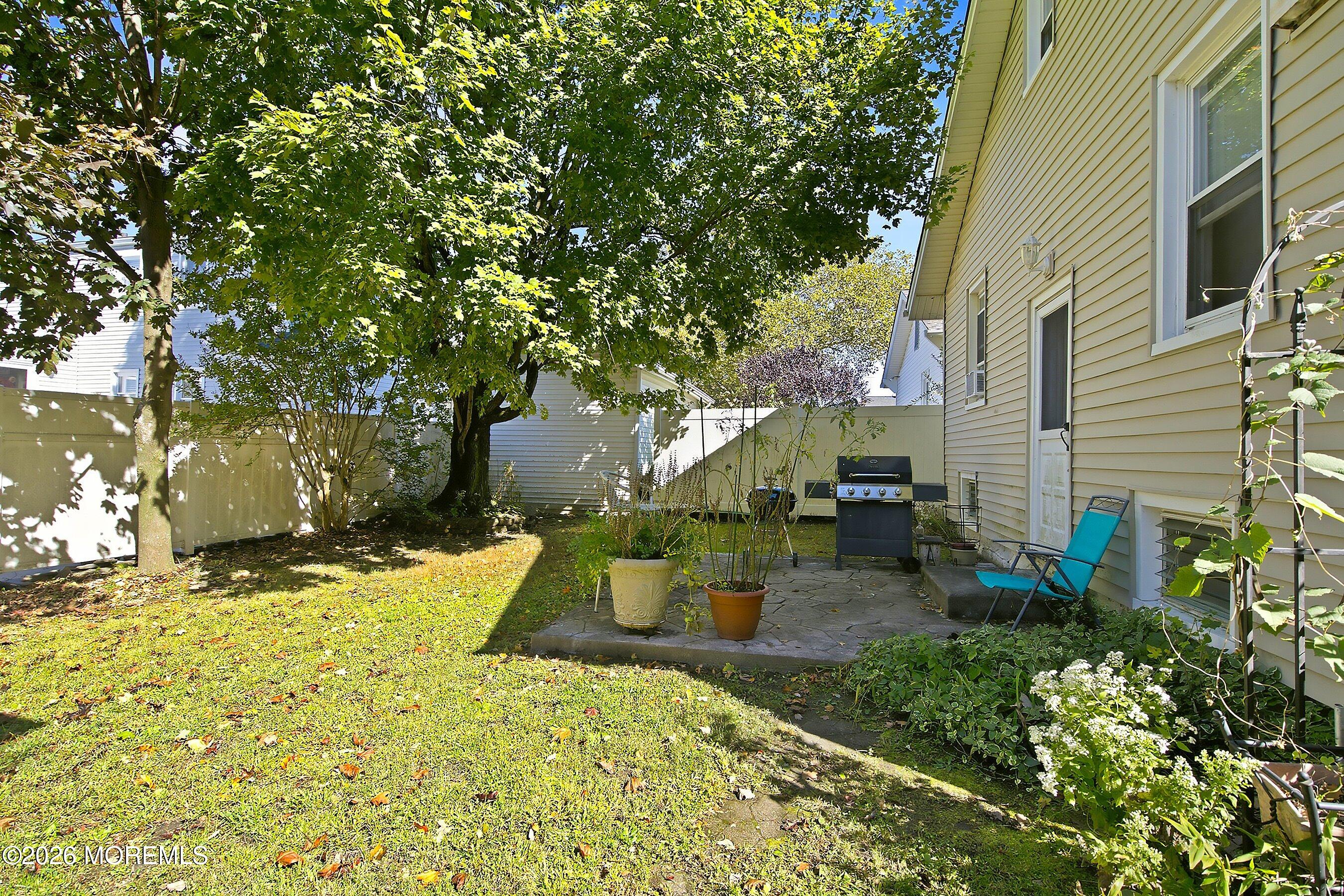 27 Windsor Court Neptune City NJ 07753