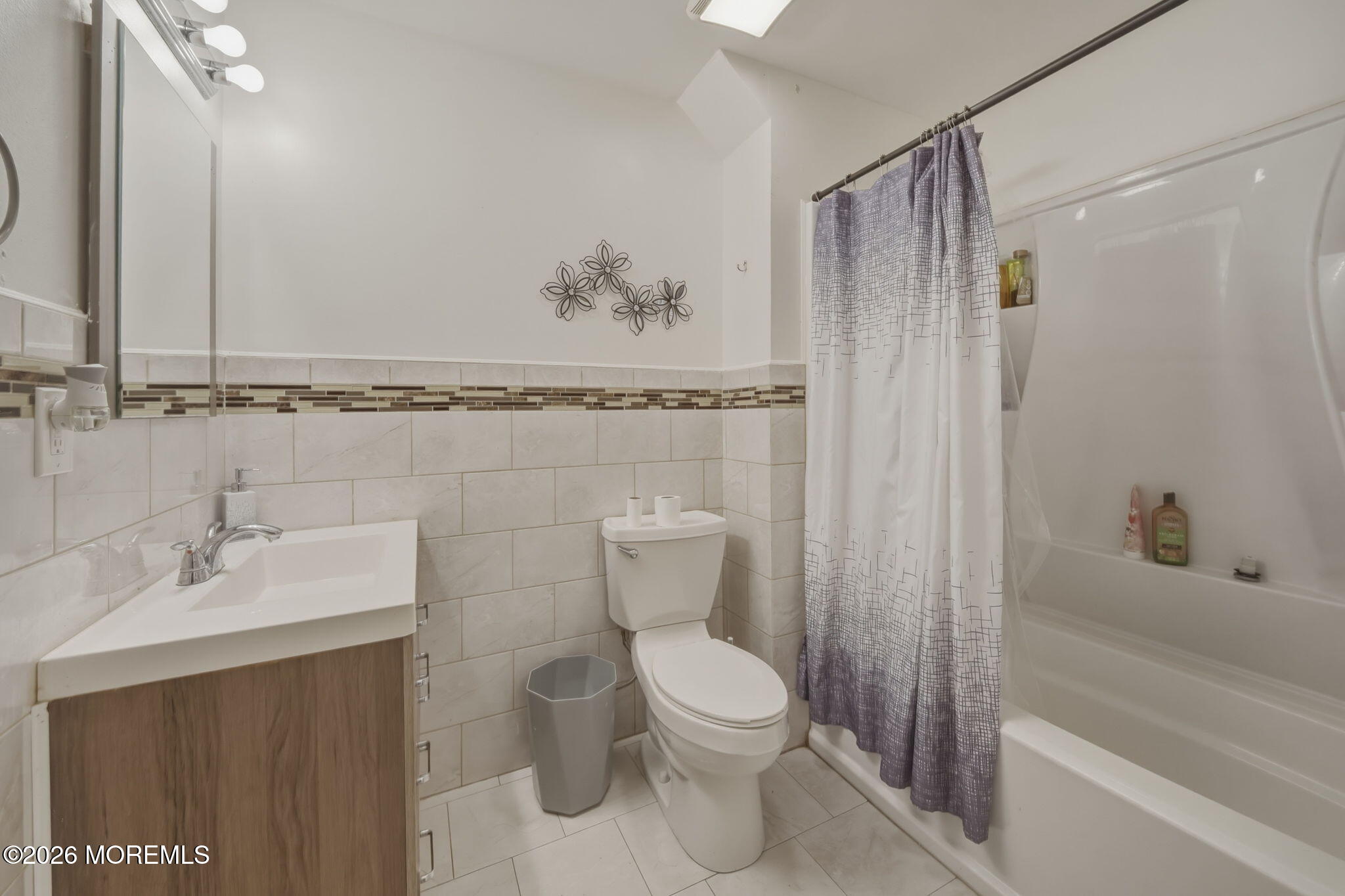 328 Mizzen Avenue Beachwood NJ 08722