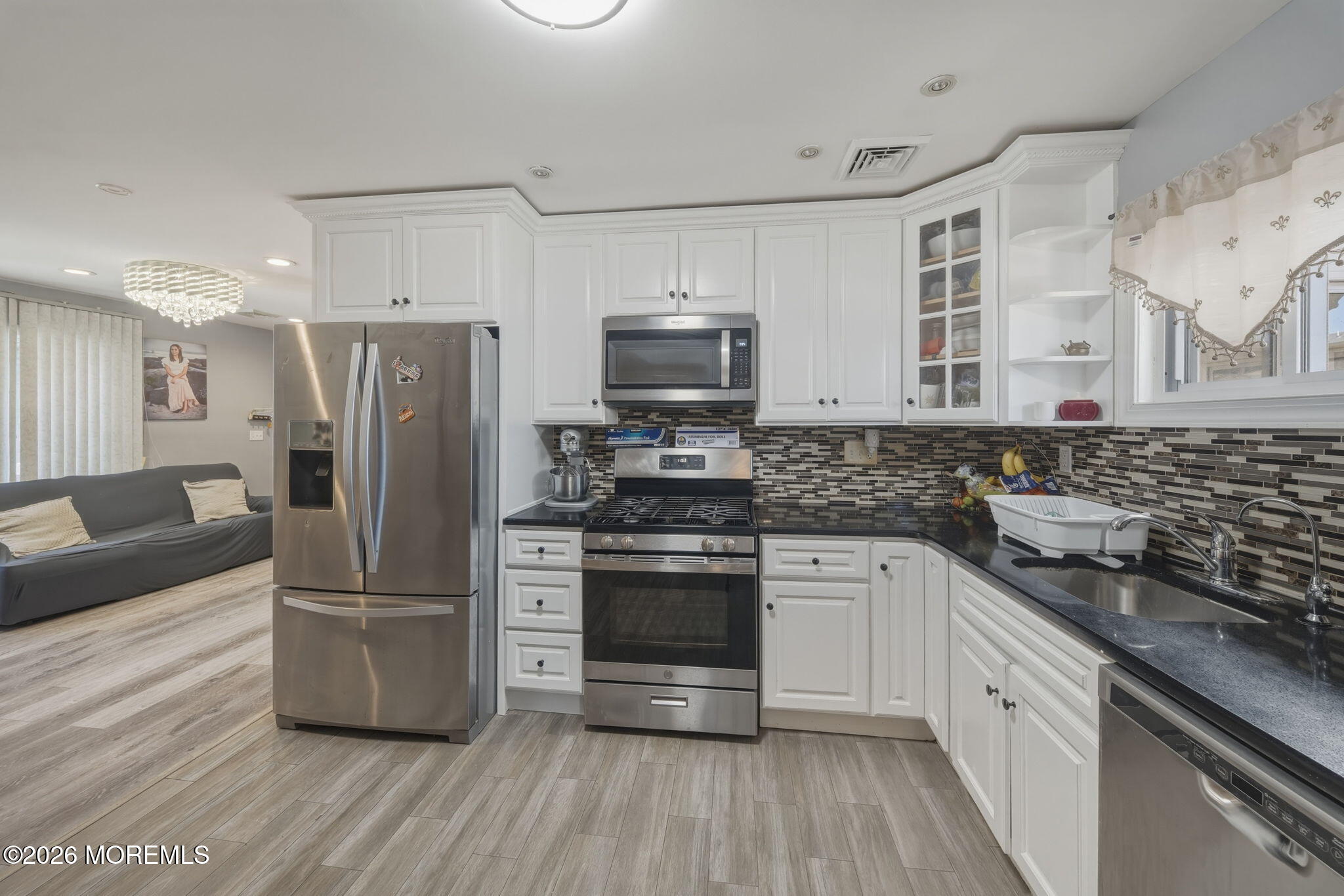 328 Mizzen Avenue Beachwood NJ 08722
