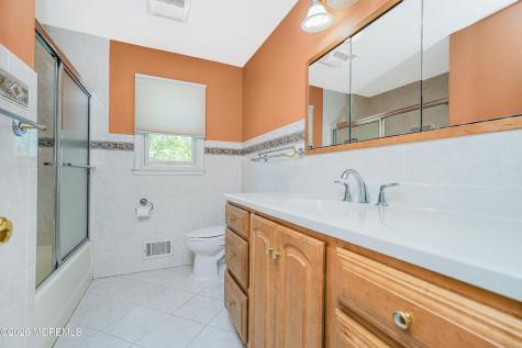 9 Braddock Street East Brunswick NJ 08816