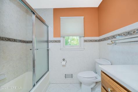 9 Braddock Street East Brunswick NJ 08816