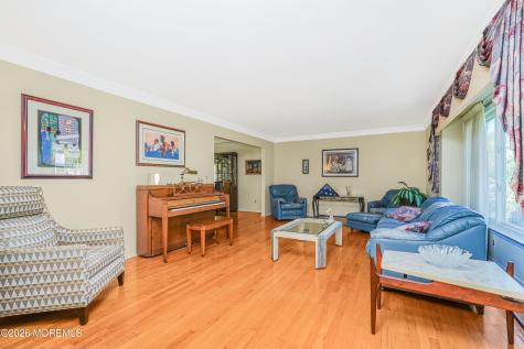 9 Braddock Street East Brunswick NJ 08816