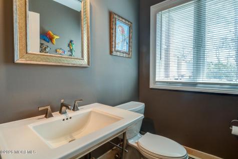 884 Breezy Oaks Drive Toms River NJ 08753