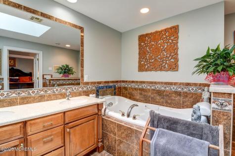 884 Breezy Oaks Drive Toms River NJ 08753
