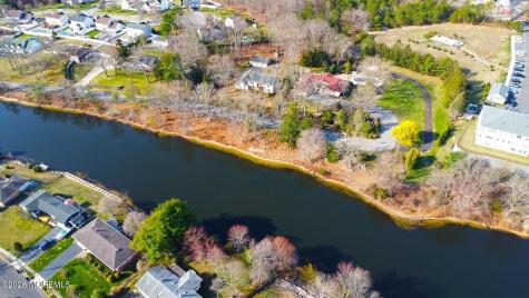 884 Breezy Oaks Drive Toms River NJ 08753