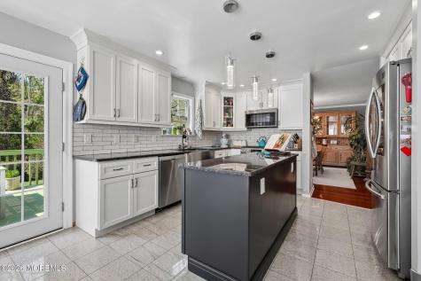 4 Angelica Court Matawan NJ 07747