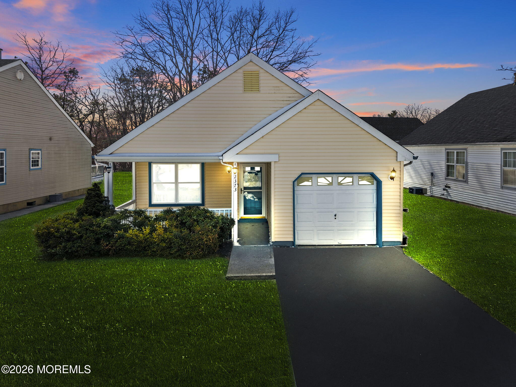2373 Mount Hood Lane Toms River NJ 08753