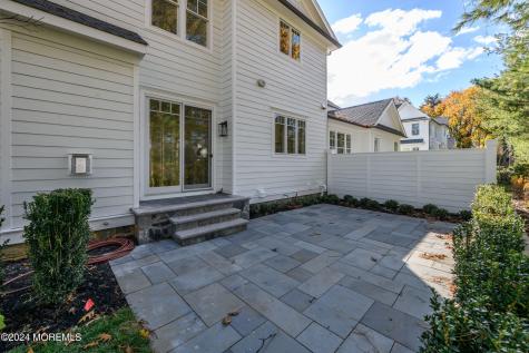 24 Bingham Court Rumson NJ 07760