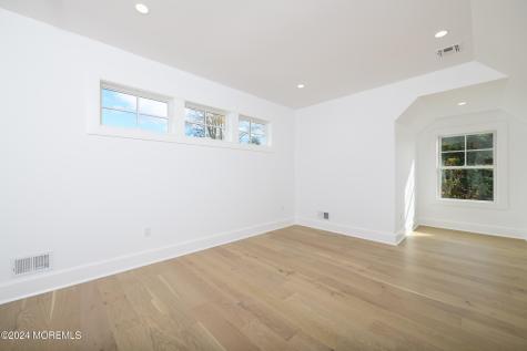 24 Bingham Court Rumson NJ 07760