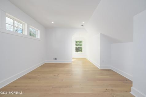 24 Bingham Court Rumson NJ 07760