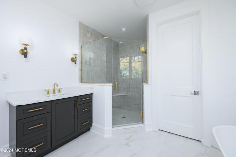 24 Bingham Court Rumson NJ 07760