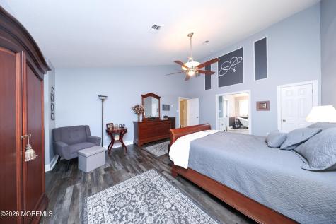 8 Clearbrook Court Howell NJ 07731