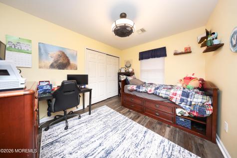 8 Clearbrook Court Howell NJ 07731