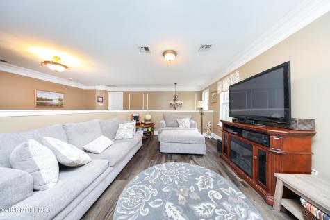 8 Clearbrook Court Howell NJ 07731