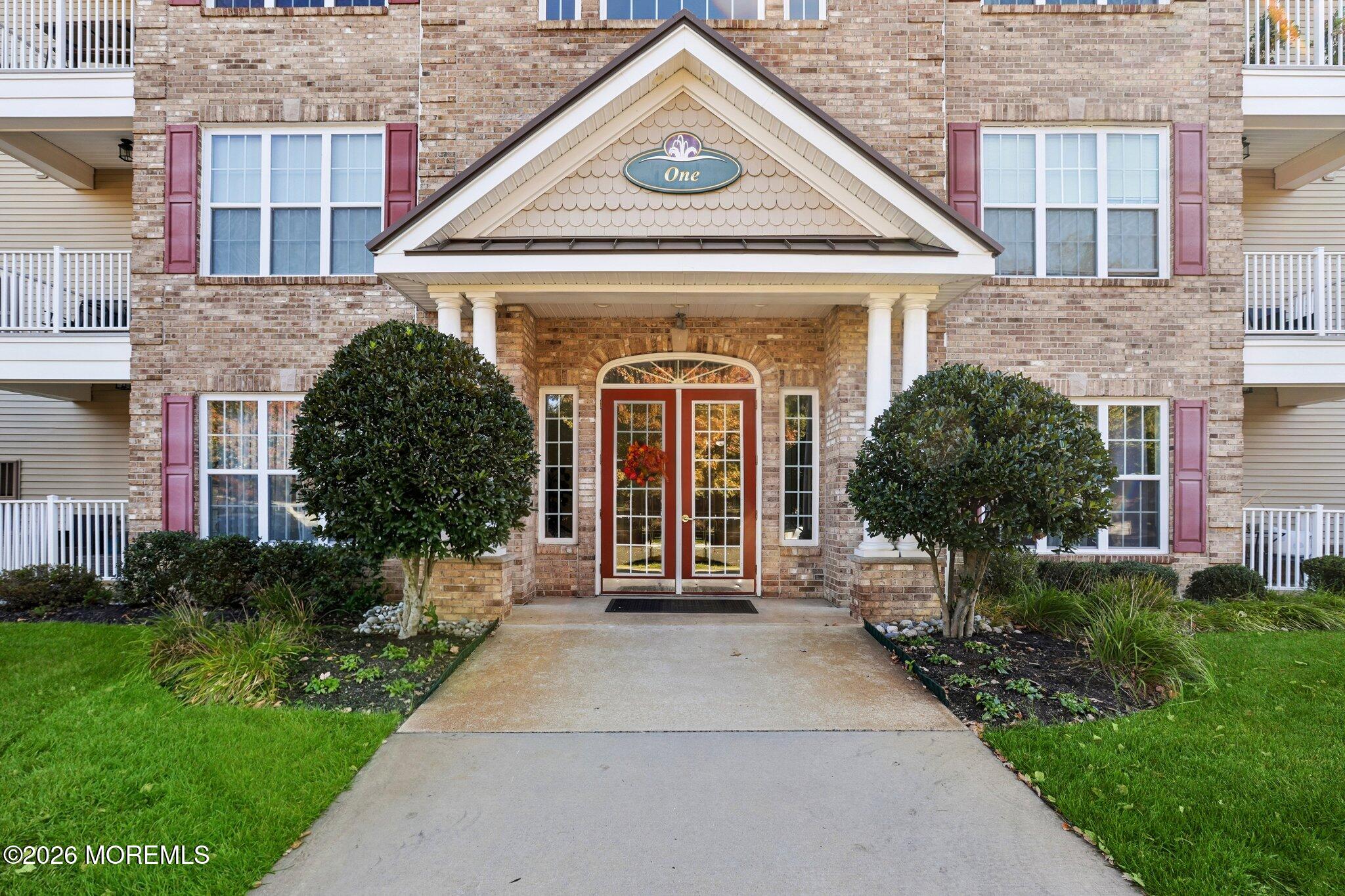 114 Sophee Lane Lakewood NJ 08701