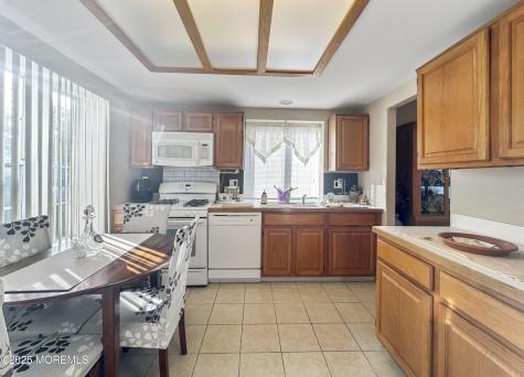 1057A Buckingham Drive Manchester NJ 08759