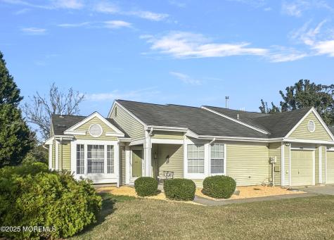 1057A Buckingham Drive Manchester NJ 08759