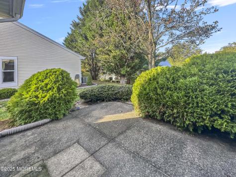 1057A Buckingham Drive Manchester NJ 08759