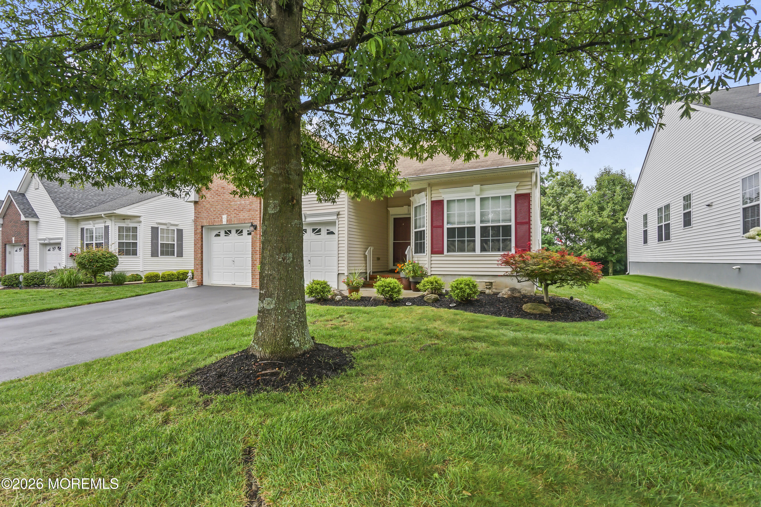 12 Silver Maple Lane Howell NJ 07728