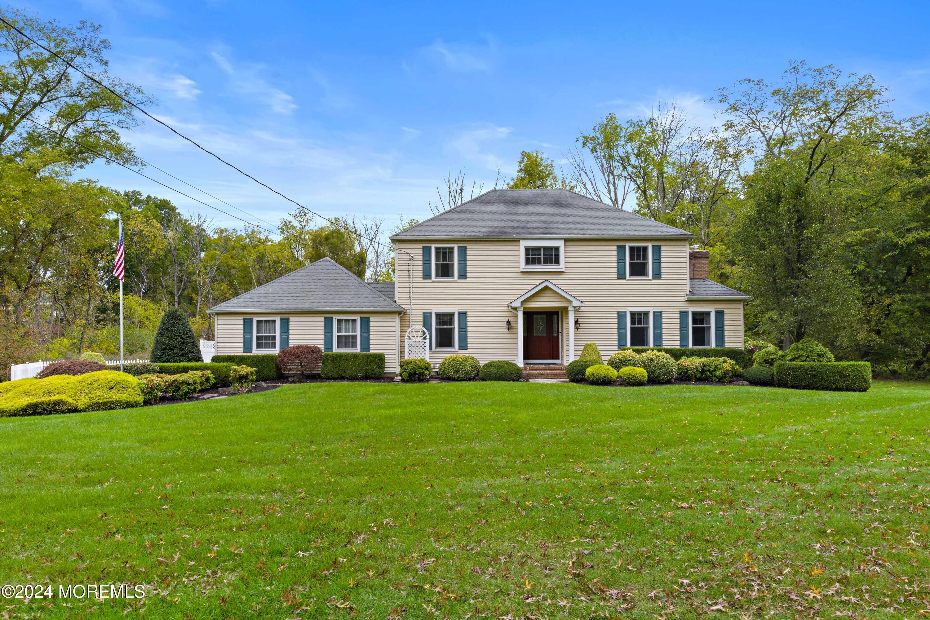 17 Laurelwood Drive Colts Neck NJ 07722