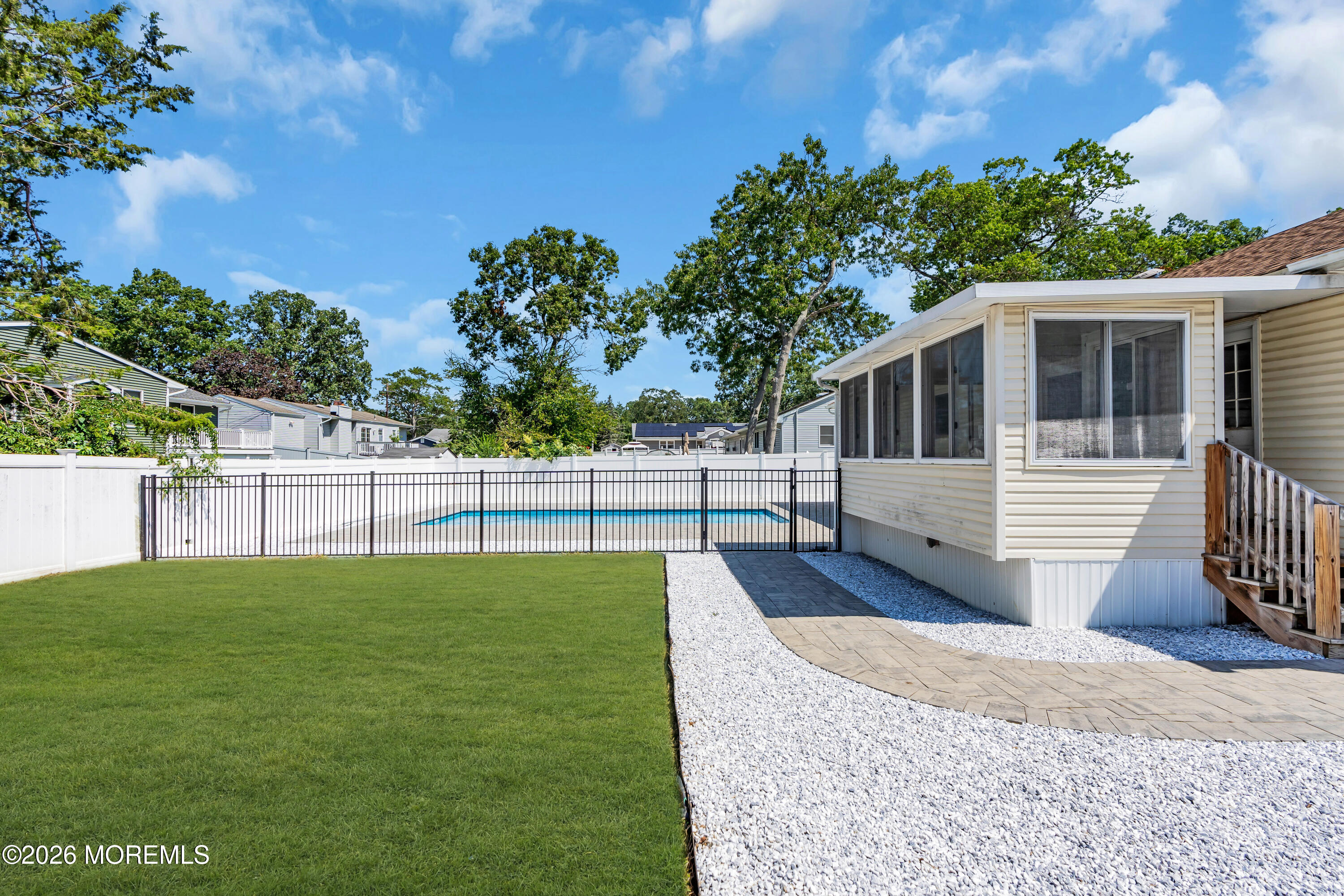 520 Beach Avenue Beachwood NJ 08722