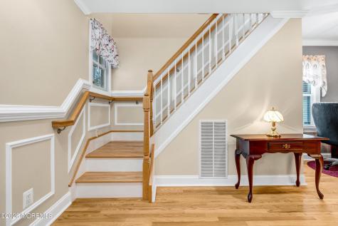 35 Bay Avenue North Middletown NJ 07748