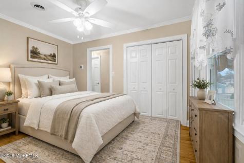 35 Bay Avenue North Middletown NJ 07748