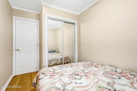 35 Bay Avenue North Middletown NJ 07748