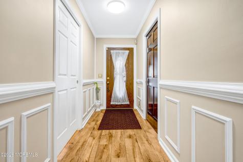 35 Bay Avenue North Middletown NJ 07748