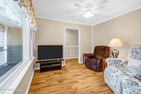 35 Bay Avenue North Middletown NJ 07748