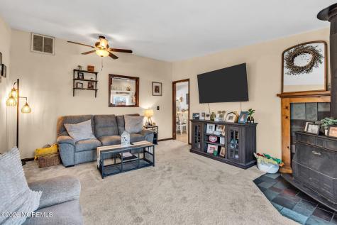 287 Sky Manor Boulevard Brick NJ 08723