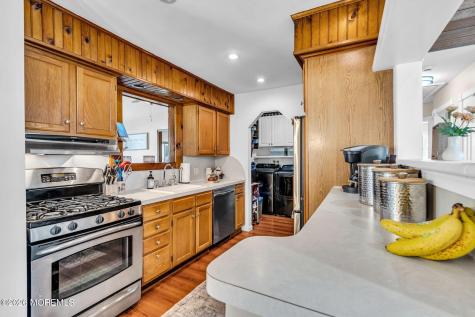 287 Sky Manor Boulevard Brick NJ 08723
