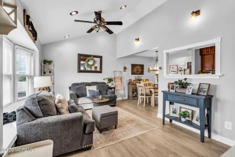 287 Sky Manor Boulevard Brick NJ 08723