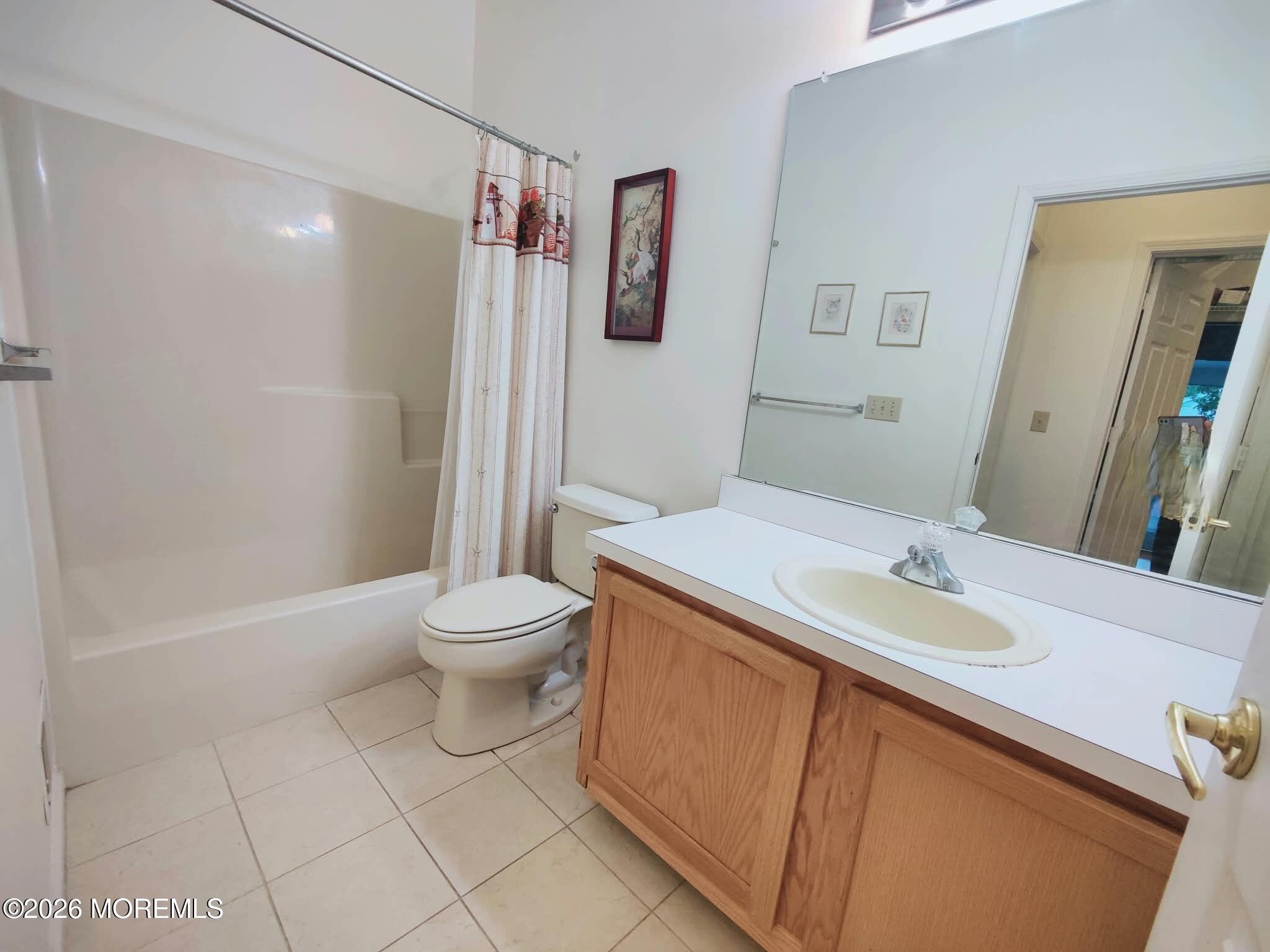 61 Robin Lane Barnegat NJ 08005