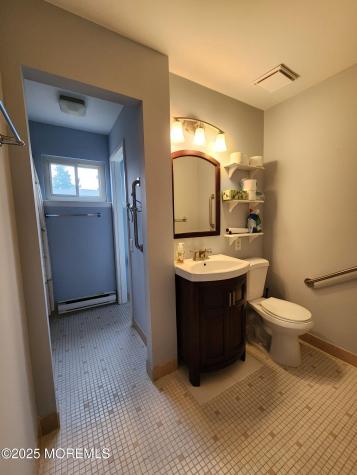 18 Hudson Parkway Whiting NJ 08759