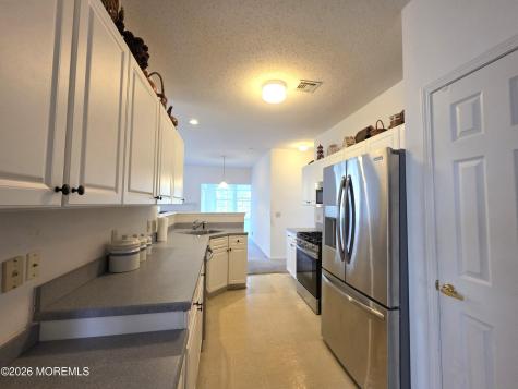 91 Robin Lane Barnegat NJ 08005