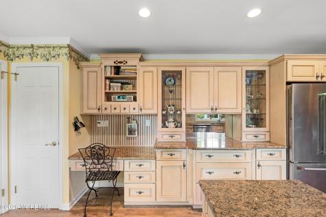 21 N Ward Avenue Rumson NJ 07760