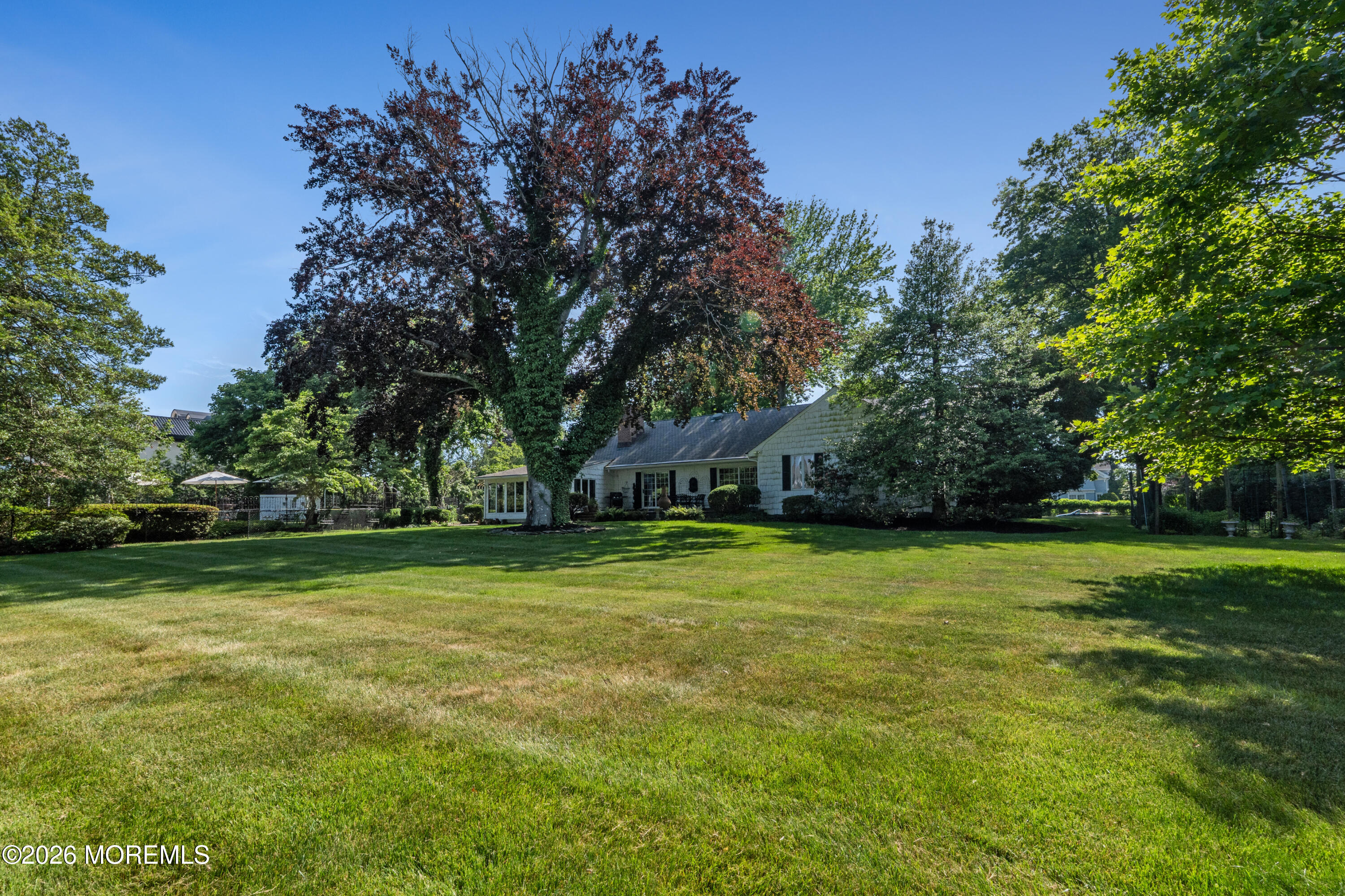 21 N Ward Avenue Rumson NJ 07760