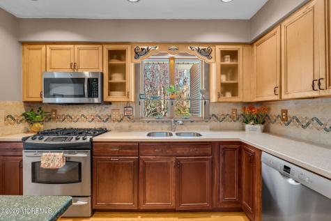 74 Southview Terrace N Middletown NJ 07748